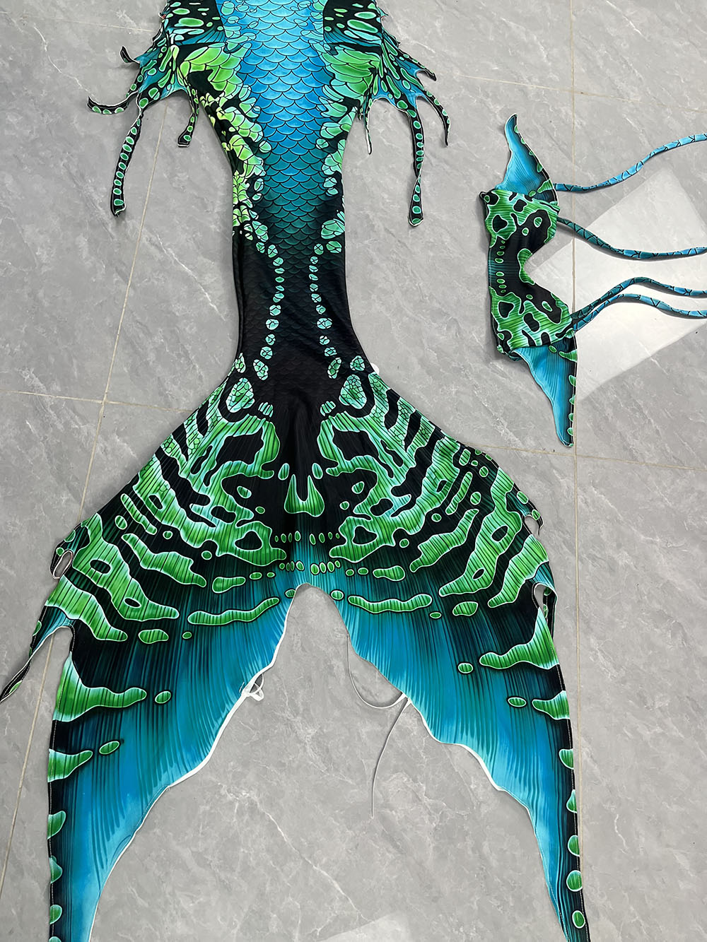Vendita calda colorata coda di - Aquarium recensione e prezzo